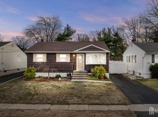 127 Carolyn Ave, Colonia, NJ 07067