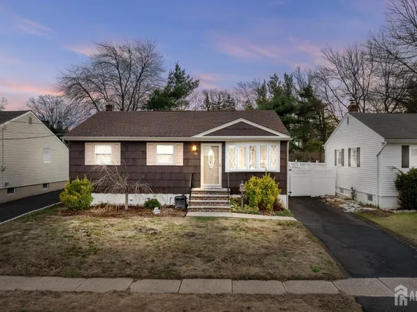 127 Carolyn Ave, Colonia, NJ 07067