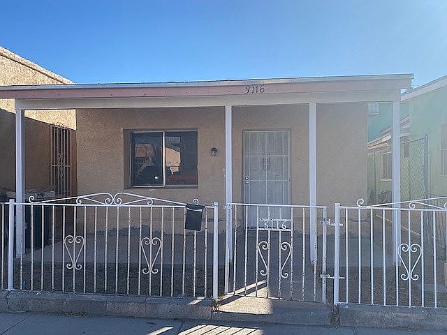 1st image of 3116 E San Antonio Ave