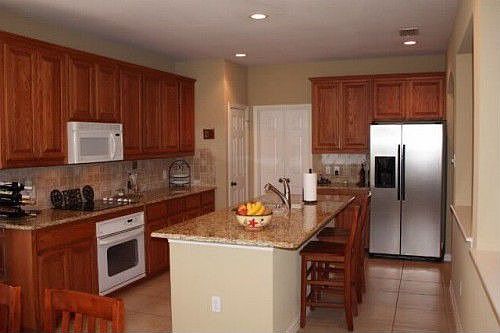 3rd image of 10167 Deerfield Dr