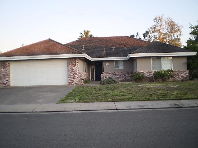 1st image of 14750 Manzanita Way