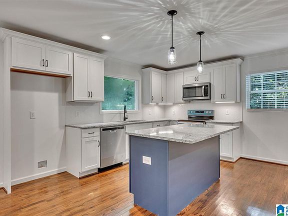 4th image of 1218 W Forest Dr
