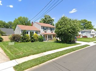 795 Cranbury Cross Rd, North Brunswick, NJ 08902