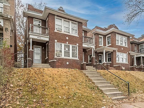 3rd image of 4431 S Grand Blvd