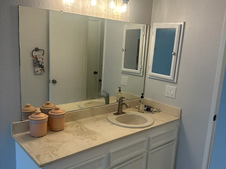 7500 Parkway Dr #300 — Photo 11