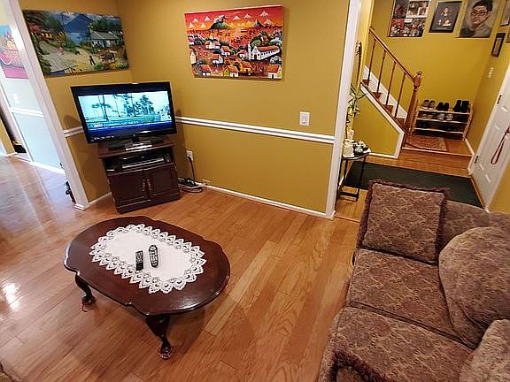 4th image of 10087 Apple Wood Ct