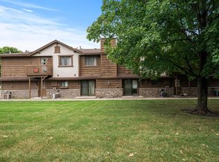 19 125th Ln NW, Coon Rapids, MN 55448