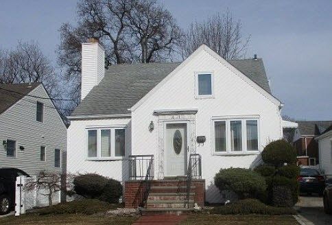 1st image of 41 Garden Dr