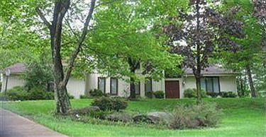 1st image of 5845 Dodsworth Ln