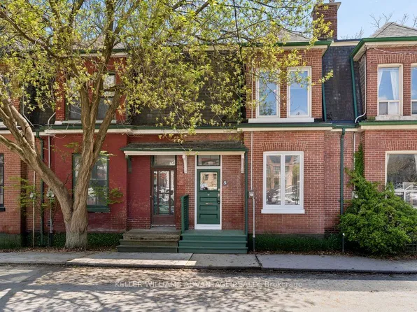 5 Mark St, Toronto, ON M5A 1Z3