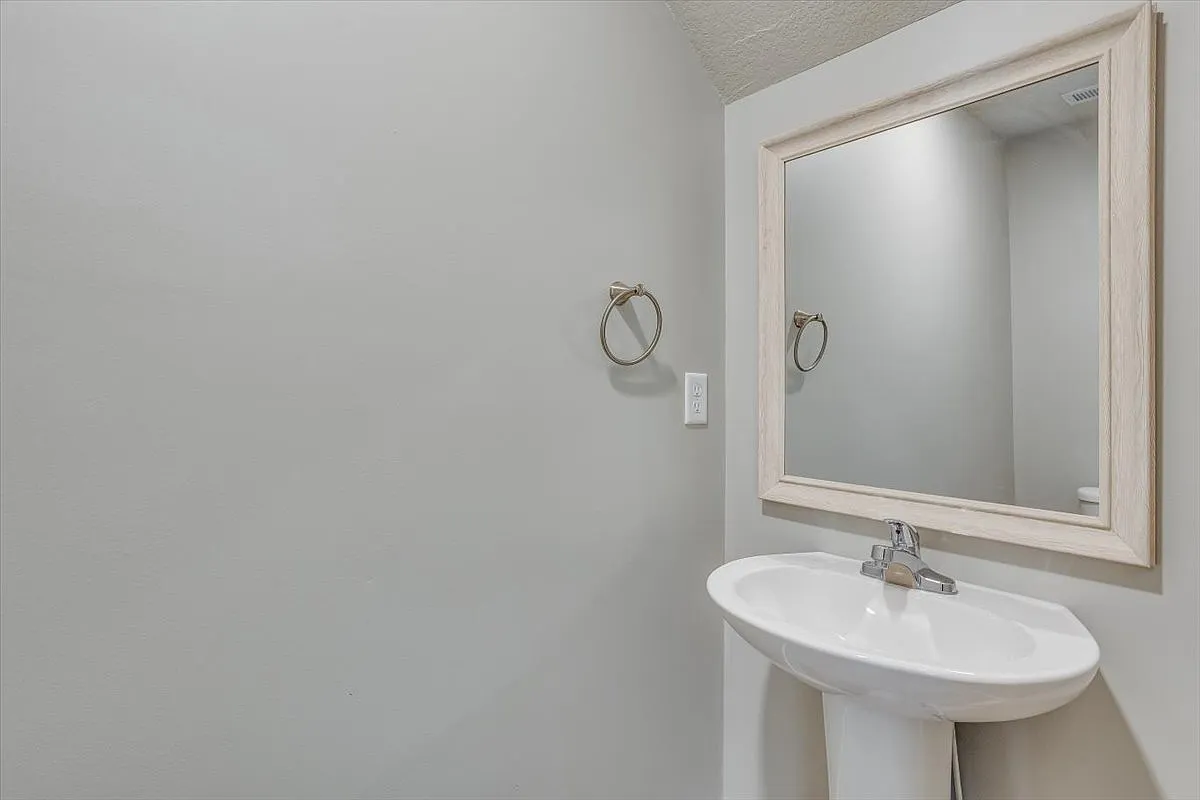 8837 W Haylee St - 1 — Photo 3