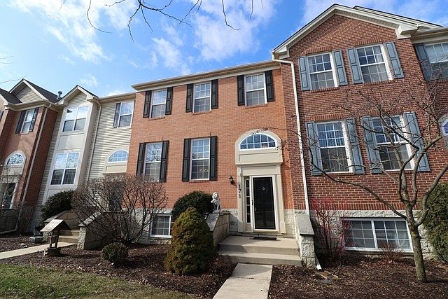 1st image of 171 Willow Blvd
