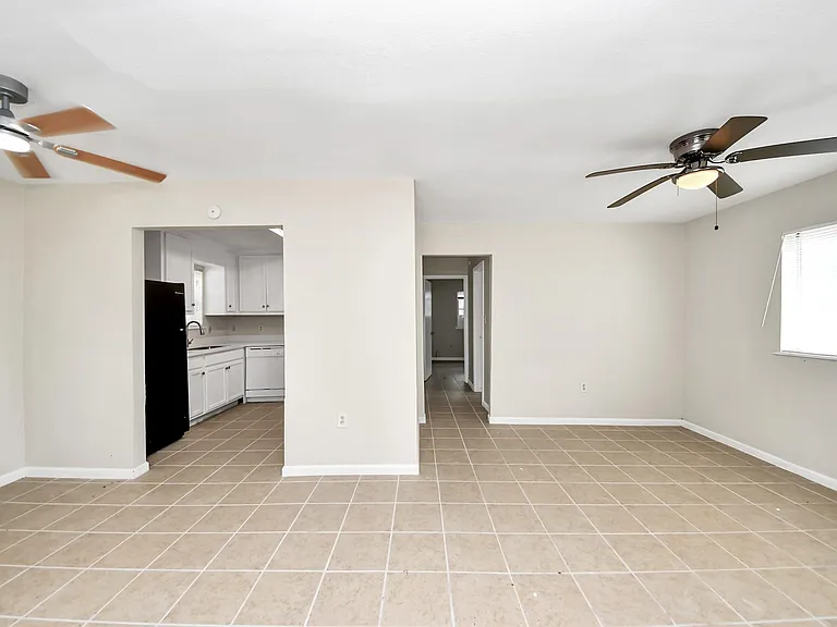 3910 Hoffman St #3 — Photo 5