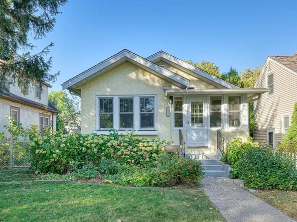 3911 Queen Ave N, Minneapolis, MN 55412