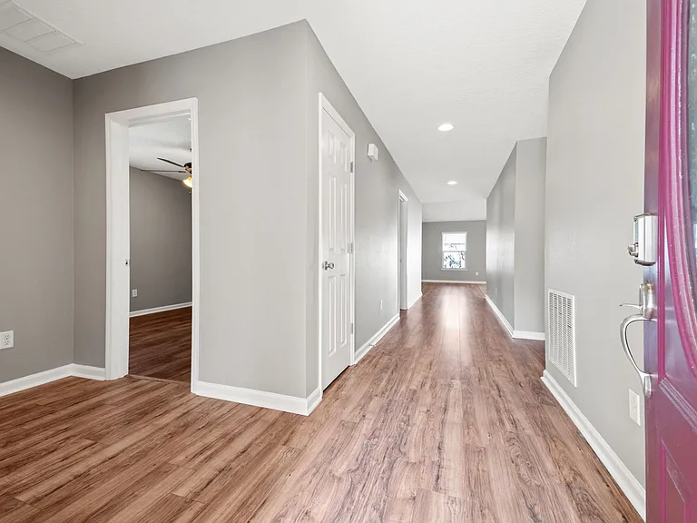 7377 Benes Trl — Photo 4