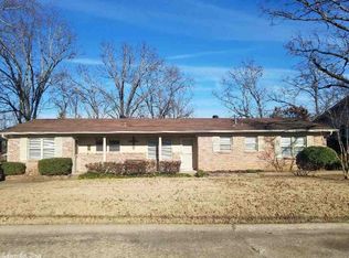 3916 Lochridge Rd, North Little Rock, AR 72116