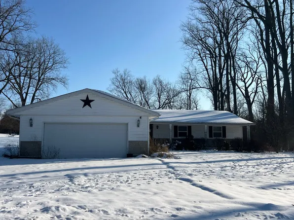 40 Wildwood Dr, South Charleston, OH 45368