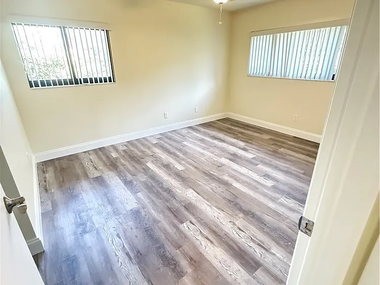 17426 Birchwood Ln #6 — Photo 8