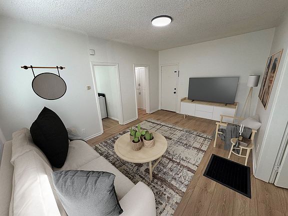 4th image of 1793 Evans Ave APT 4