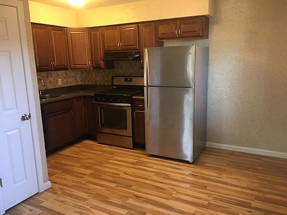 3rd image of 7125 South St APT 201
