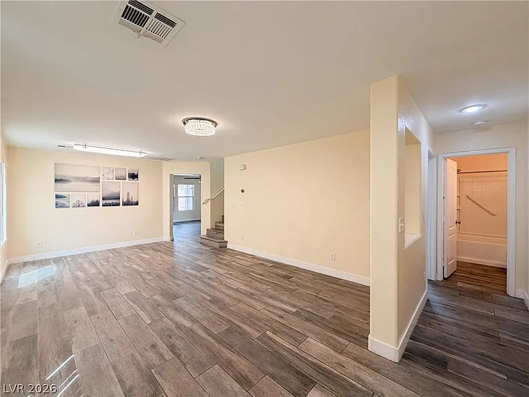 6204 Alpine Tree Ave — Photo 4