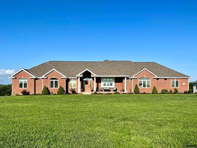 1526 Provencal Cir, Yutan, NE, 68073