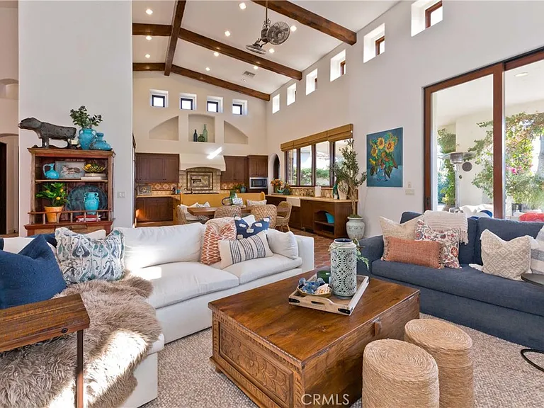 56145 Village Dr — Photo 10
