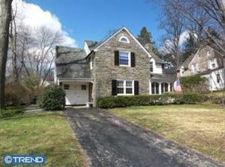 21 Chestnut Ln, Wayne, PA 19087