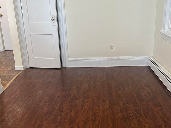 5th image of 1090 Kennedy Blvd Floor 1