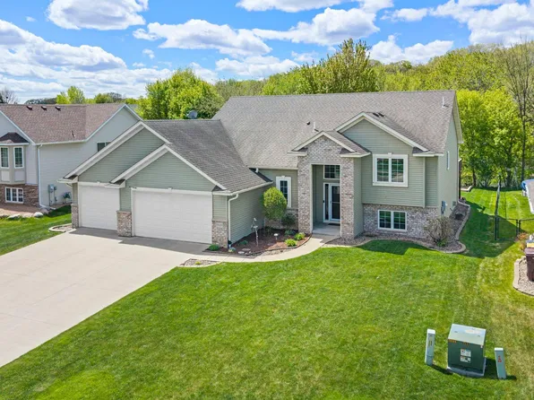 19429 Embers Ave, Farmington, MN 55024