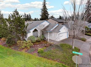 15710 NE Summerplace Dr, Portland, OR 97230