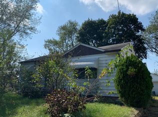 810 Nevin St, Akron, OH 44310