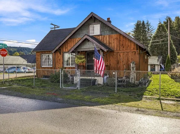 300 Standford Avenue, Carbonado, WA 98323