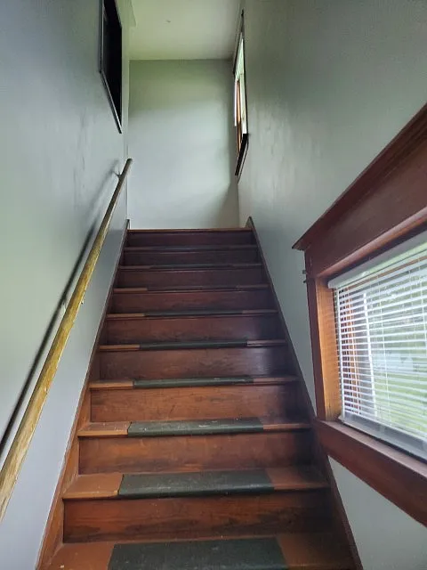 1135 Thomas Street - 2 — Photo 3