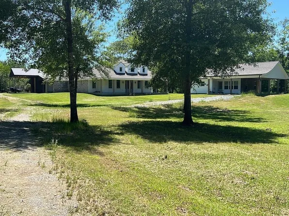 19287 Dama Landry Rd, Jennings, LA 70546