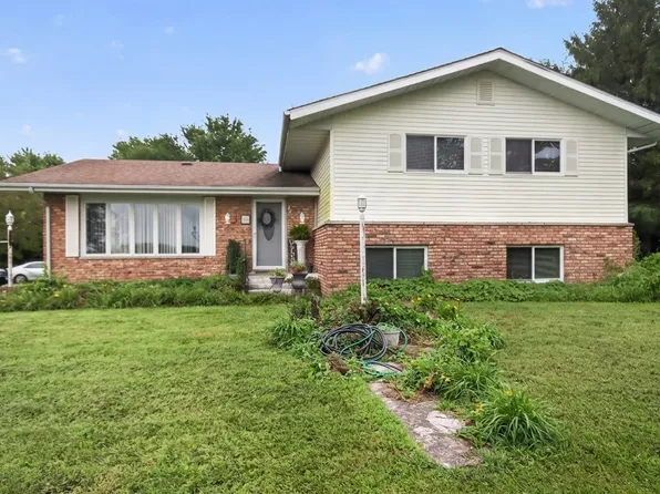 7060 Jacobs Rd, Macon, IL 62544