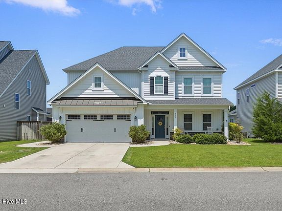 3rd image of 504 Aurora Place