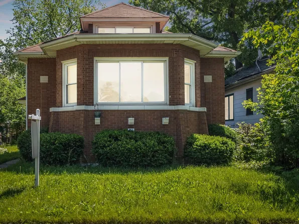 13903 S State St, Riverdale, IL 60827