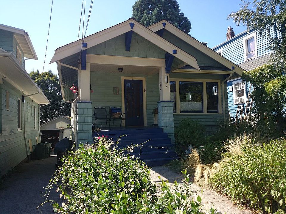 2nd image of 6525 17th Ave NE