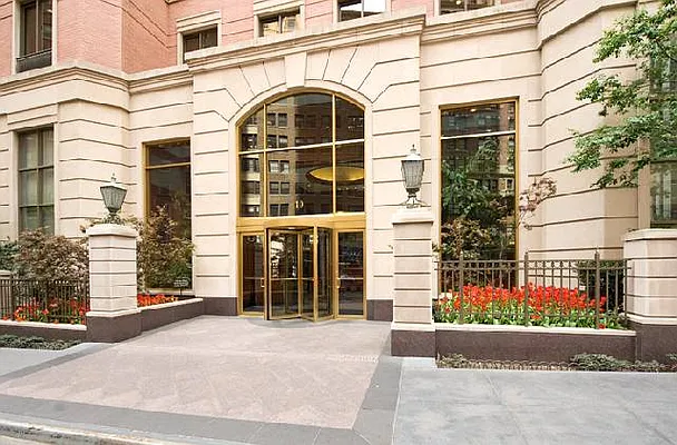 Rented by Glenwood | media 5