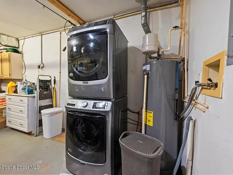 340 Greenway Ave — Photo 26