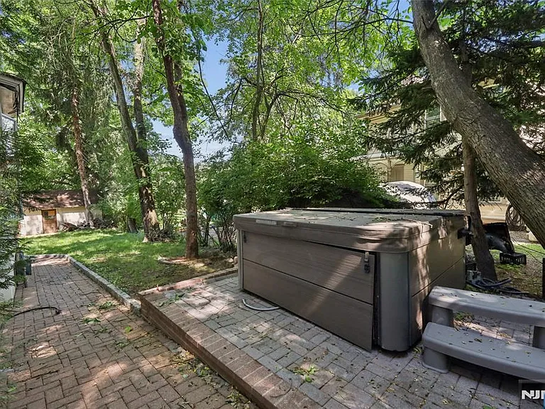 796 Old Newbridge Rd — Photo 4