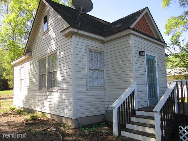 2nd image of 1092 W Shore Dr