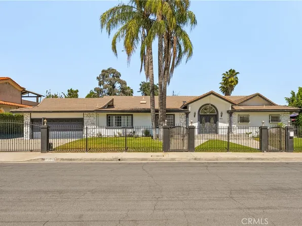 18841 Pasadero Dr, Tarzana, CA 91356