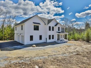 21 Countryside Dr, Brookline, NH 03033