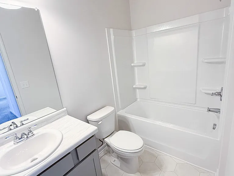 1017 Stiles Ct — Photo 8