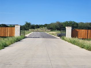 366 Yellowstone Dr, Oglesby, TX 76561