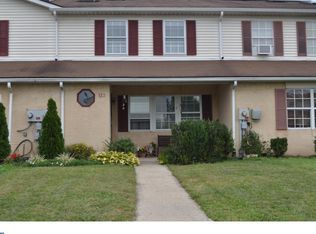 122 Laurel Ct, Quakertown, PA 18951