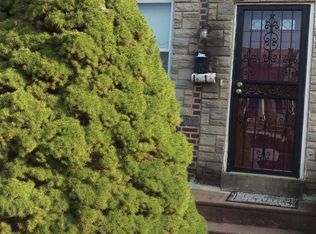 34 Mermont Cir, Darby, PA 19023