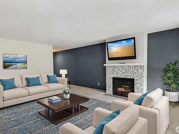 11021 Glen Acres Drive S #B, Seattle, WA 98168